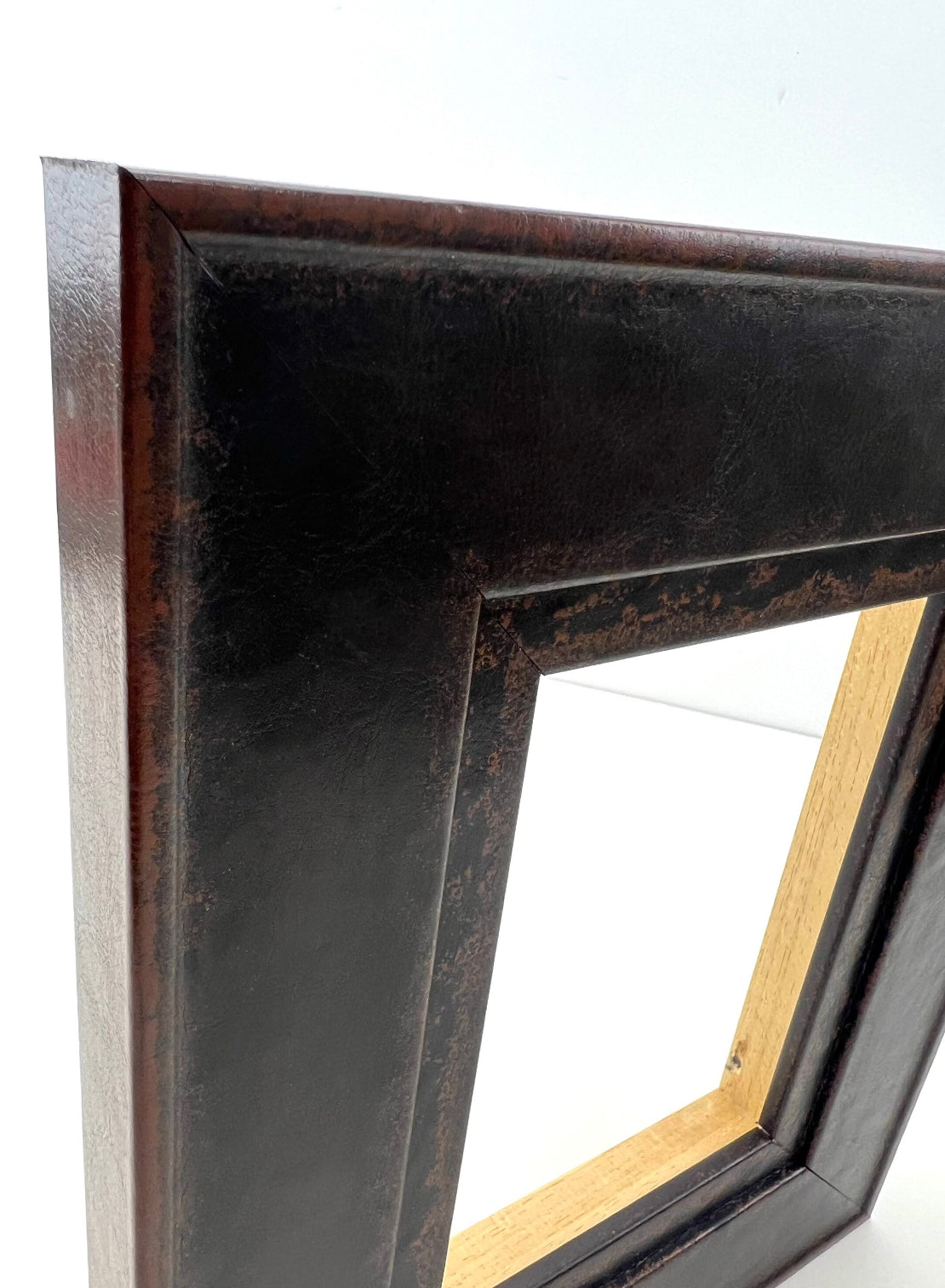 Angus Burnt Tobacco Frame - 5x7 8x10 9x12 11x14 12x12 12x16 14x18 16x20 20x24